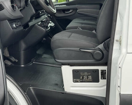 Белый Мерседес Sprinter, объемом двигателя 2.2 л и пробегом 299 тыс. км за 25900 $, фото 18 на Automoto.ua