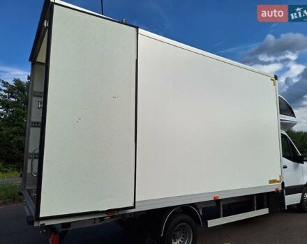 Белый Мерседес Sprinter, объемом двигателя 2.99 л и пробегом 220 тыс. км за 39800 $, фото 19 на Automoto.ua