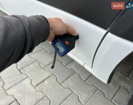 Білий Мерседес Sprinter, об'ємом двигуна 2.2 л та пробігом 253 тис. км за 24500 $, фото 212 на Automoto.ua