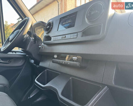 Белый Мерседес Sprinter, объемом двигателя 3 л и пробегом 222 тыс. км за 40300 $, фото 29 на Automoto.ua
