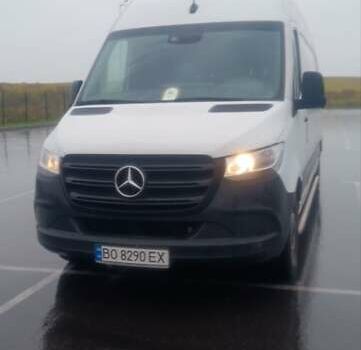 Белый Мерседес Sprinter, объемом двигателя 1.95 л и пробегом 300 тыс. км за 25999 $, фото 4 на Automoto.ua