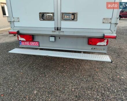 Белый Мерседес Sprinter, объемом двигателя 2.1 л и пробегом 300 тыс. км за 26400 $, фото 9 на Automoto.ua