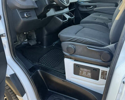 Белый Мерседес Sprinter, объемом двигателя 3 л и пробегом 222 тыс. км за 40300 $, фото 31 на Automoto.ua