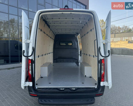 Белый Мерседес Sprinter, объемом двигателя 2.14 л и пробегом 203 тыс. км за 27500 $, фото 30 на Automoto.ua