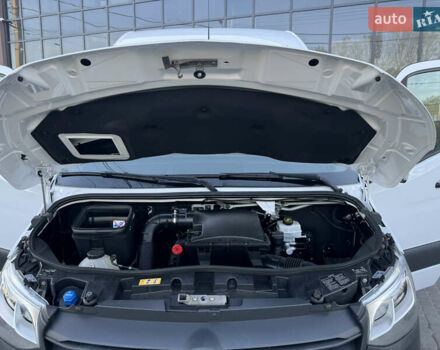 Белый Мерседес Sprinter, объемом двигателя 2.14 л и пробегом 203 тыс. км за 27500 $, фото 35 на Automoto.ua