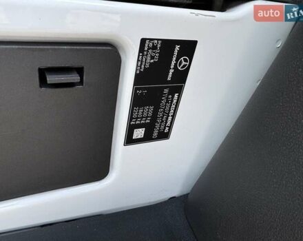 Белый Мерседес Sprinter, объемом двигателя 2.2 л и пробегом 251 тыс. км за 28500 $, фото 31 на Automoto.ua