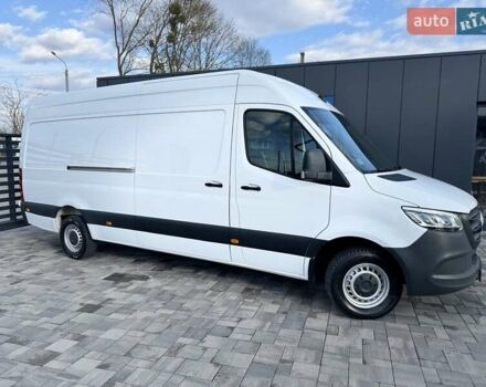Белый Мерседес Sprinter, объемом двигателя 2.2 л и пробегом 251 тыс. км за 28500 $, фото 6 на Automoto.ua