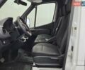 Белый Мерседес Sprinter, объемом двигателя 3 л и пробегом 737 тыс. км за 19999 $, фото 4 на Automoto.ua