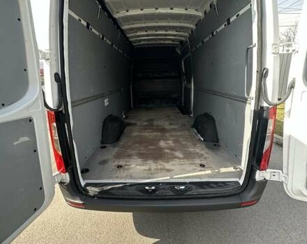 Белый Мерседес Sprinter, объемом двигателя 1.95 л и пробегом 320 тыс. км за 28500 $, фото 17 на Automoto.ua