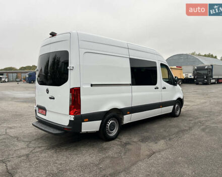 Белый Мерседес Sprinter, объемом двигателя 2 л и пробегом 237 тыс. км за 25499 $, фото 4 на Automoto.ua