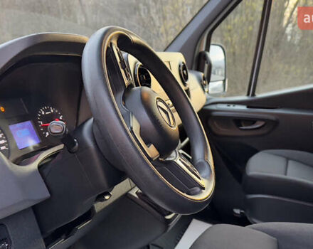 Белый Мерседес Sprinter, объемом двигателя 2.2 л и пробегом 257 тыс. км за 29039 $, фото 53 на Automoto.ua