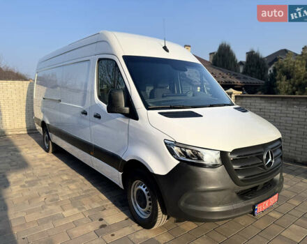 Белый Мерседес Sprinter, объемом двигателя 3 л и пробегом 222 тыс. км за 40300 $, фото 1 на Automoto.ua