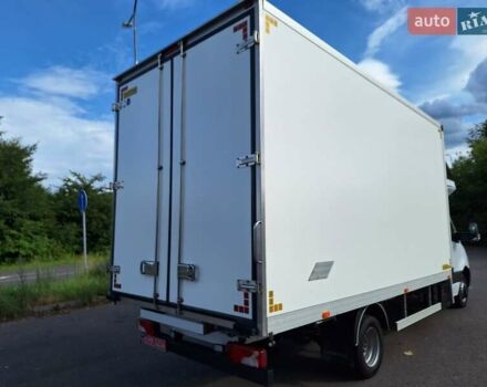 Белый Мерседес Sprinter, объемом двигателя 2.99 л и пробегом 220 тыс. км за 39800 $, фото 36 на Automoto.ua