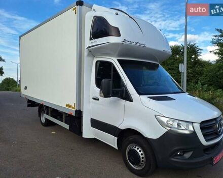 Белый Мерседес Sprinter, объемом двигателя 2.99 л и пробегом 220 тыс. км за 39800 $, фото 2 на Automoto.ua