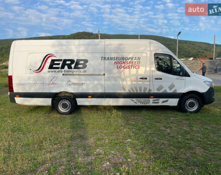 Белый Мерседес Sprinter, объемом двигателя 2.99 л и пробегом 400 тыс. км за 36500 $, фото 4 на Automoto.ua