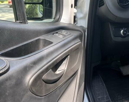 Белый Мерседес Sprinter, объемом двигателя 2.14 л и пробегом 90 тыс. км за 29900 $, фото 4 на Automoto.ua