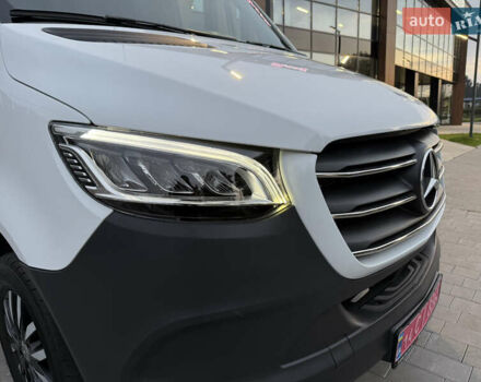 Белый Мерседес Sprinter, объемом двигателя 3 л и пробегом 87 тыс. км за 35555 $, фото 33 на Automoto.ua