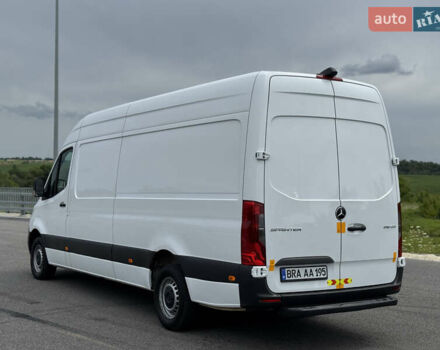 Белый Мерседес Sprinter, объемом двигателя 2.2 л и пробегом 220 тыс. км за 25900 $, фото 9 на Automoto.ua