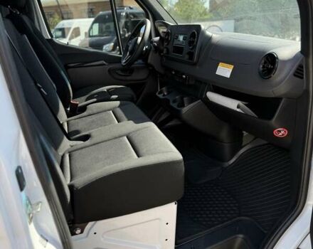 Белый Мерседес Sprinter, объемом двигателя 2.99 л и пробегом 80 тыс. км за 42300 $, фото 9 на Automoto.ua