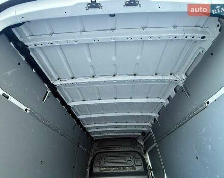 Белый Мерседес Sprinter, объемом двигателя 1.95 л и пробегом 207 тыс. км за 31900 $, фото 28 на Automoto.ua