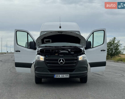 Белый Мерседес Sprinter, объемом двигателя 2.2 л и пробегом 220 тыс. км за 25900 $, фото 52 на Automoto.ua