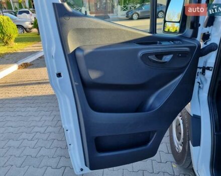 Білий Мерседес Sprinter, об'ємом двигуна 2 л та пробігом 292 тис. км за 38500 $, фото 19 на Automoto.ua