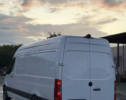 Белый Мерседес Sprinter, объемом двигателя 2.99 л и пробегом 120 тыс. км за 43800 $, фото 7 на Automoto.ua