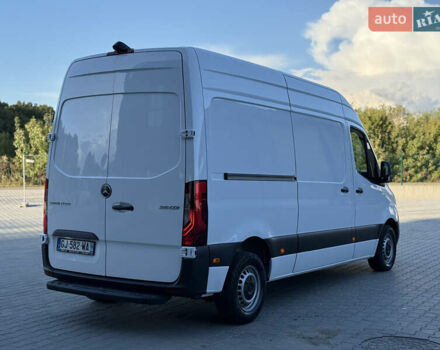 Белый Мерседес Sprinter, объемом двигателя 0 л и пробегом 136 тыс. км за 29999 $, фото 8 на Automoto.ua