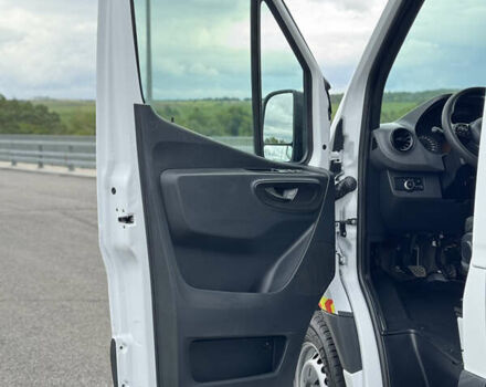 Белый Мерседес Sprinter, объемом двигателя 0 л и пробегом 184 тыс. км за 25900 $, фото 17 на Automoto.ua