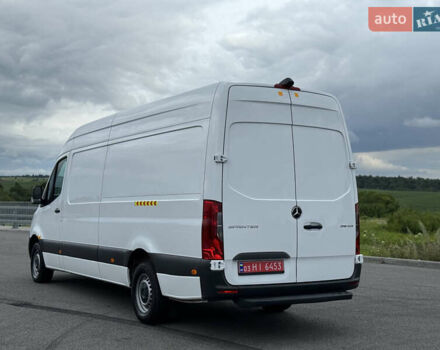 Белый Мерседес Sprinter, объемом двигателя 0 л и пробегом 184 тыс. км за 25900 $, фото 10 на Automoto.ua