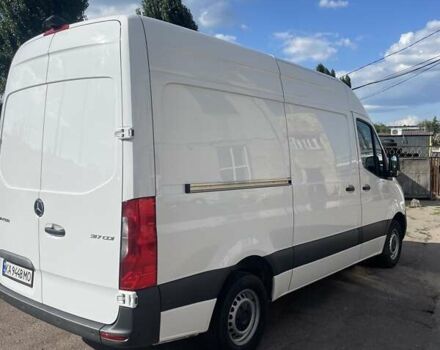 Белый Мерседес Sprinter, объемом двигателя 1.95 л и пробегом 47 тыс. км за 29900 $, фото 3 на Automoto.ua