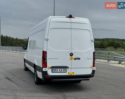 Белый Мерседес Sprinter, объемом двигателя 2.2 л и пробегом 220 тыс. км за 25900 $, фото 10 на Automoto.ua