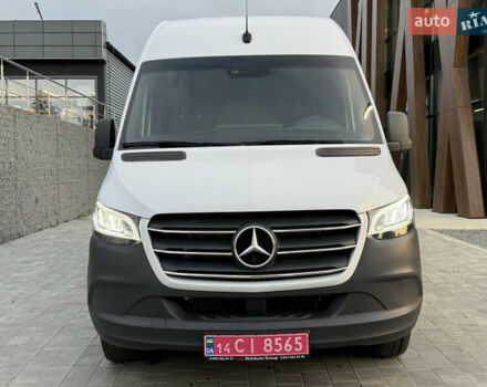 Белый Мерседес Sprinter, объемом двигателя 3 л и пробегом 87 тыс. км за 35555 $, фото 4 на Automoto.ua