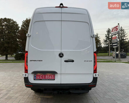 Белый Мерседес Sprinter, объемом двигателя 3 л и пробегом 87 тыс. км за 35555 $, фото 12 на Automoto.ua