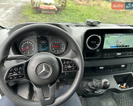 Белый Мерседес Sprinter, объемом двигателя 3 л и пробегом 400 тыс. км за 36500 $, фото 8 на Automoto.ua