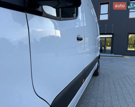 Белый Мерседес Sprinter, объемом двигателя 0 л и пробегом 136 тыс. км за 29999 $, фото 31 на Automoto.ua