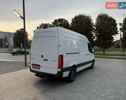 Белый Мерседес Sprinter, объемом двигателя 3 л и пробегом 87 тыс. км за 35555 $, фото 29 на Automoto.ua