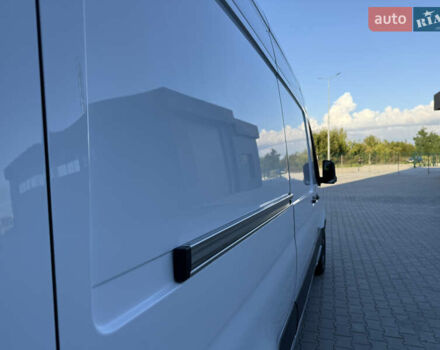 Белый Мерседес Sprinter, объемом двигателя 0 л и пробегом 136 тыс. км за 29999 $, фото 21 на Automoto.ua