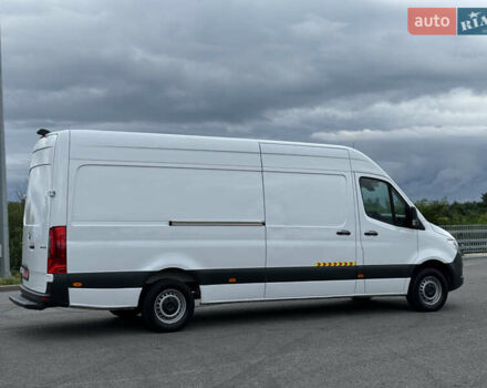 Белый Мерседес Sprinter, объемом двигателя 0 л и пробегом 184 тыс. км за 25900 $, фото 15 на Automoto.ua
