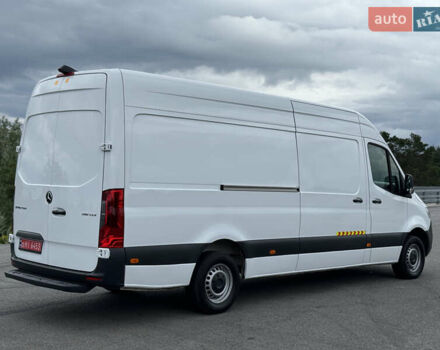 Белый Мерседес Sprinter, объемом двигателя 0 л и пробегом 184 тыс. км за 25900 $, фото 14 на Automoto.ua