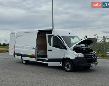 Белый Мерседес Sprinter, объемом двигателя 2.2 л и пробегом 220 тыс. км за 25900 $, фото 51 на Automoto.ua