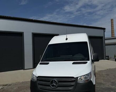 Белый Мерседес Sprinter, объемом двигателя 2.99 л и пробегом 80 тыс. км за 42300 $, фото 1 на Automoto.ua