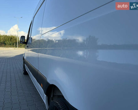 Белый Мерседес Sprinter, объемом двигателя 0 л и пробегом 136 тыс. км за 29999 $, фото 27 на Automoto.ua