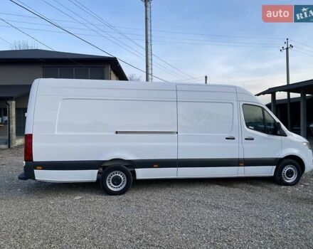 Белый Мерседес Sprinter, объемом двигателя 2.2 л и пробегом 160 тыс. км за 25999 $, фото 19 на Automoto.ua
