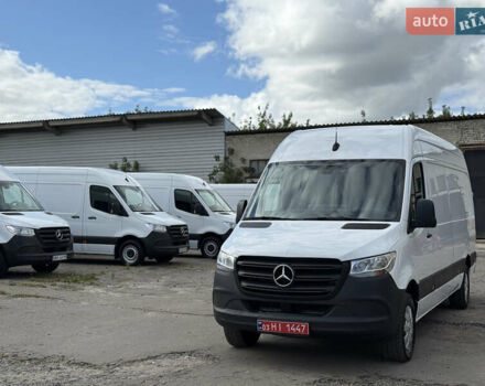 Белый Мерседес Sprinter, объемом двигателя 2.2 л и пробегом 196 тыс. км за 25900 $, фото 5 на Automoto.ua