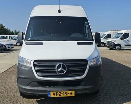 Белый Мерседес Sprinter, объемом двигателя 1.95 л и пробегом 221 тыс. км за 29900 $, фото 1 на Automoto.ua