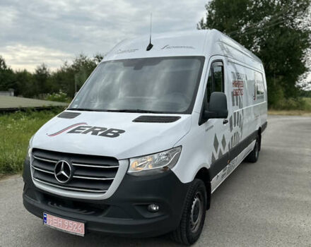 Белый Мерседес Sprinter, объемом двигателя 2.99 л и пробегом 400 тыс. км за 35999 $, фото 2 на Automoto.ua