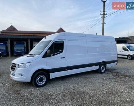Белый Мерседес Sprinter, объемом двигателя 2.2 л и пробегом 160 тыс. км за 25999 $, фото 6 на Automoto.ua