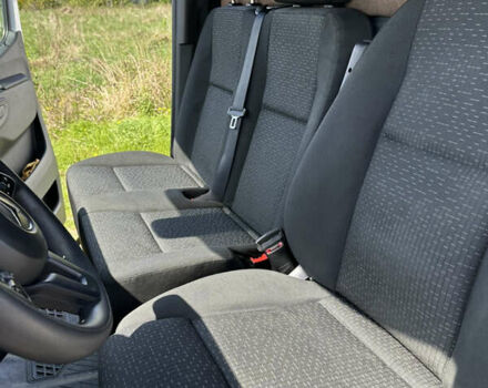Белый Мерседес Sprinter, объемом двигателя 2.99 л и пробегом 400 тыс. км за 35999 $, фото 17 на Automoto.ua