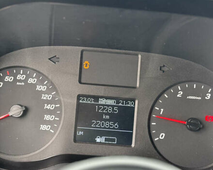 Белый Мерседес Sprinter, объемом двигателя 2.2 л и пробегом 220 тыс. км за 25900 $, фото 24 на Automoto.ua